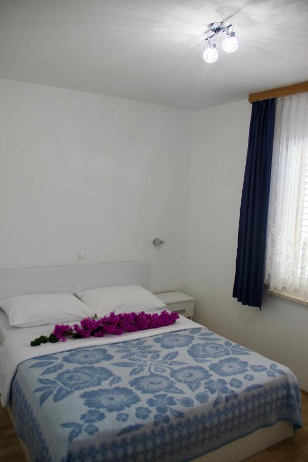 Apartments By The Sea Kneza, Korcula - 9166 Pupnat Luaran gambar